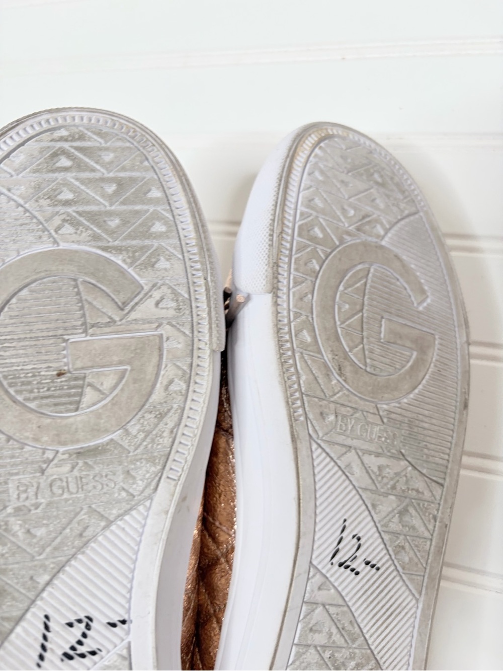 G by Guess Backerett Rose Gold Sneakers - Picture 10 of 12